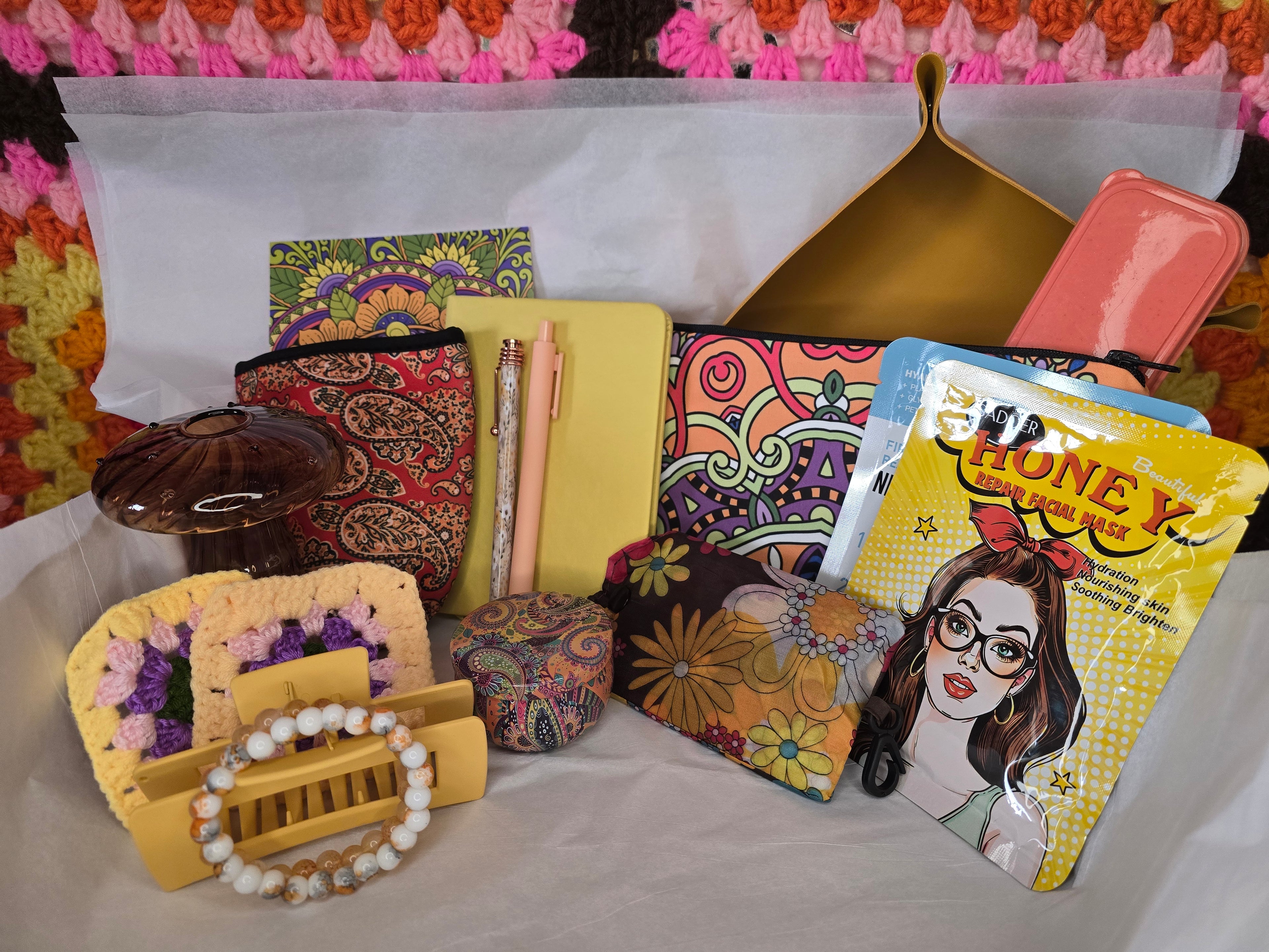 1 Scoop Mystery Bundle (14+ items)
