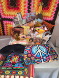 4 Scoop Mystery Bundle (60+ items) +3 groovy items